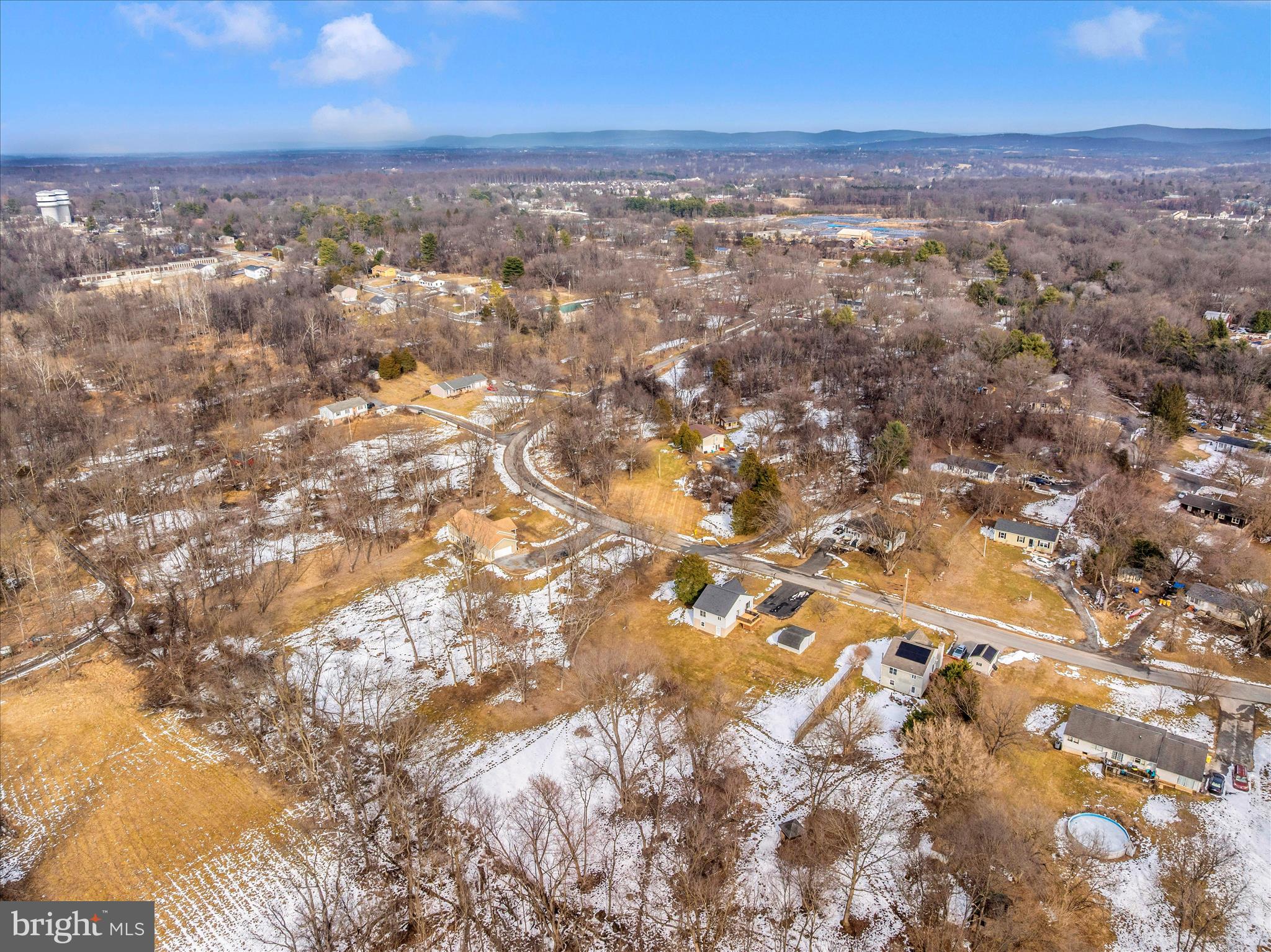 224 SPRING WARBLER WAY