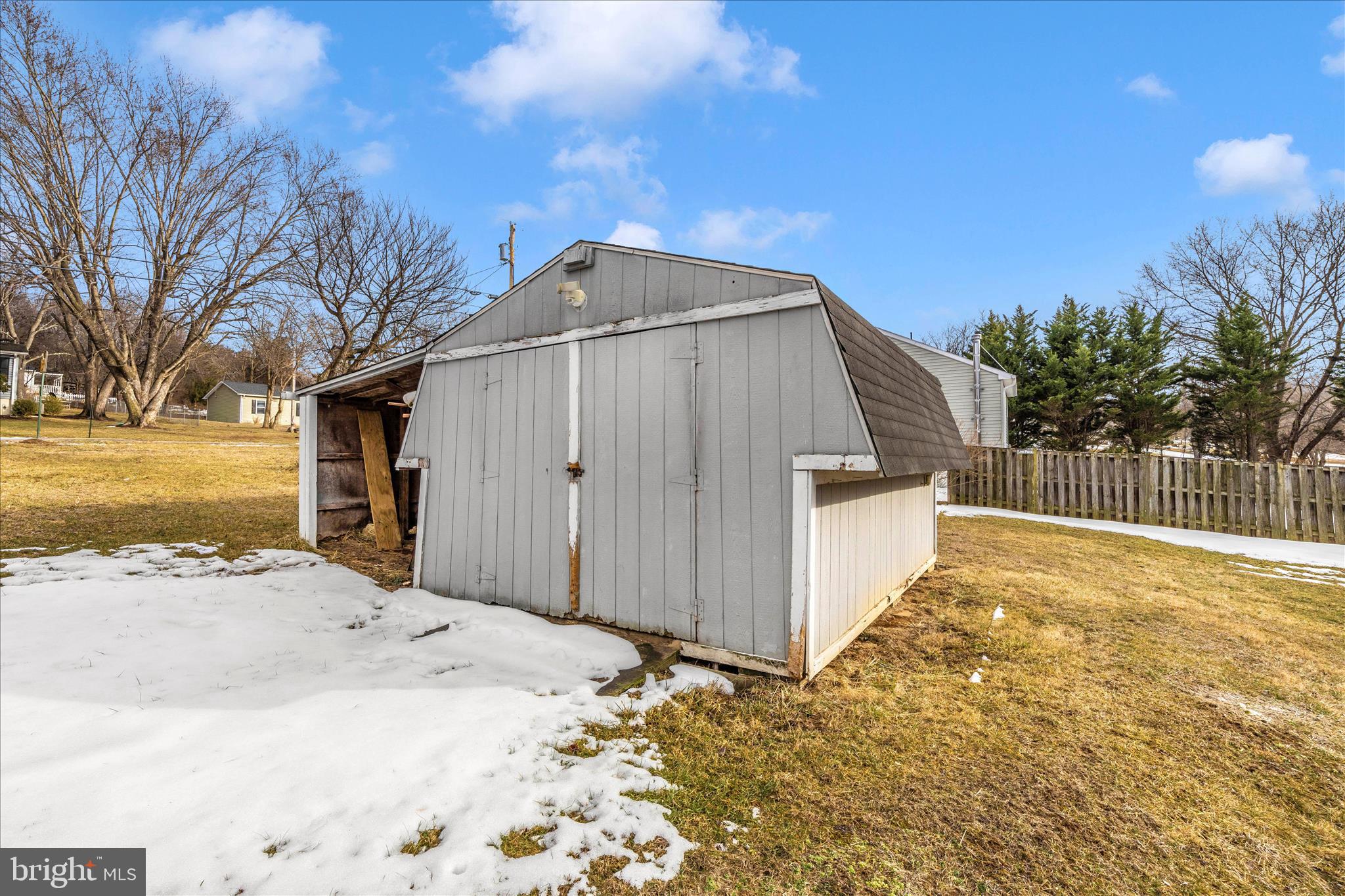 224 SPRING WARBLER WAY