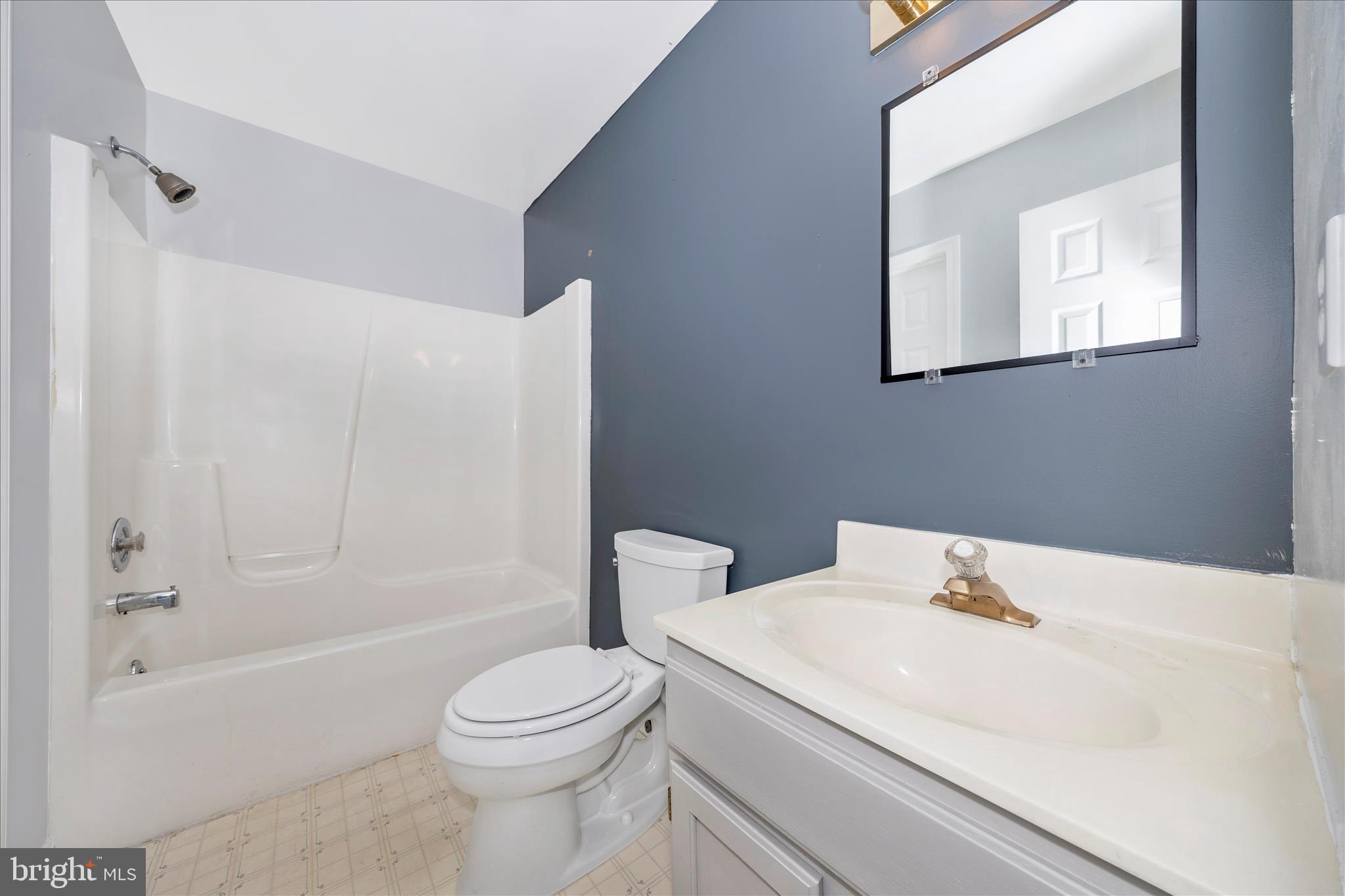 224 SPRING WARBLER WAY