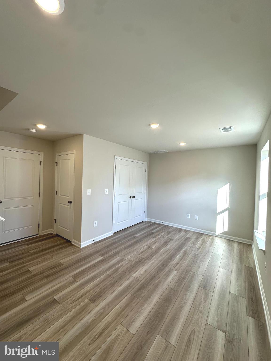 317 SHORT BRANCH