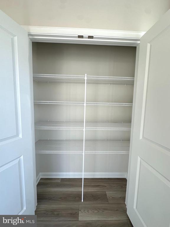 317 SHORT BRANCH