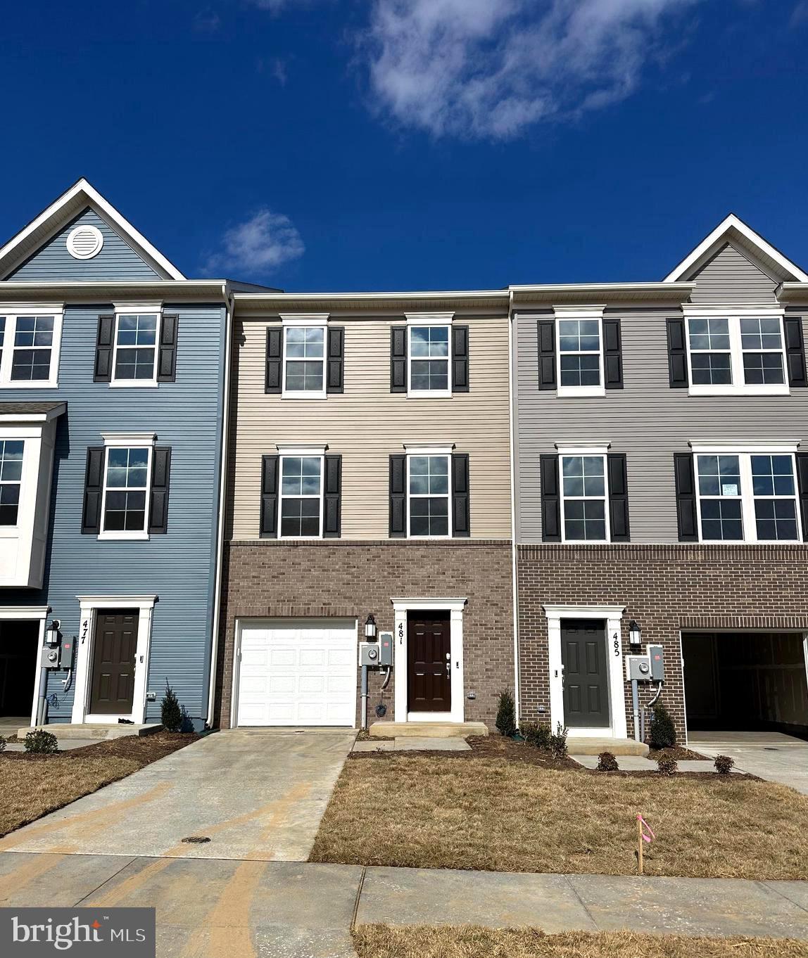 481 SEEBACK DRIVE