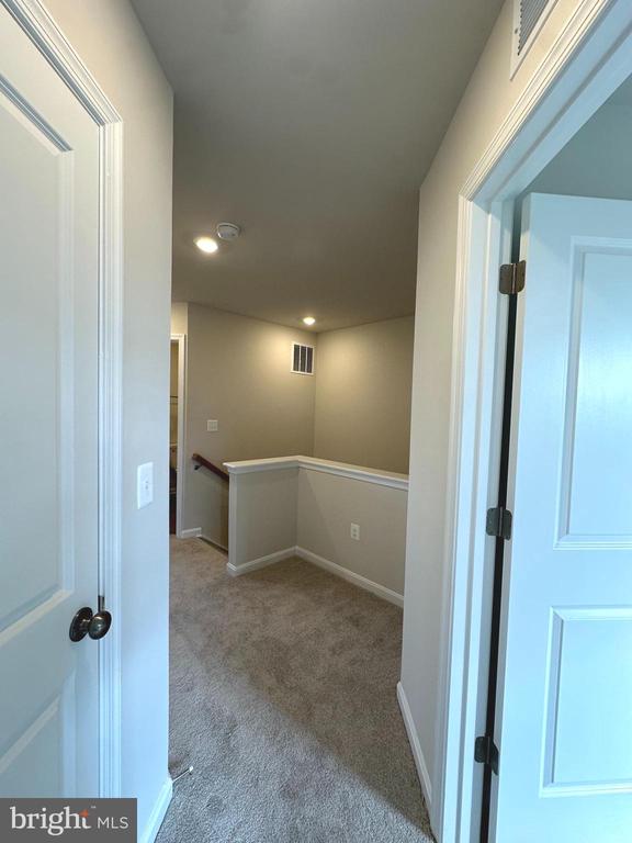 481 SEEBACK DRIVE