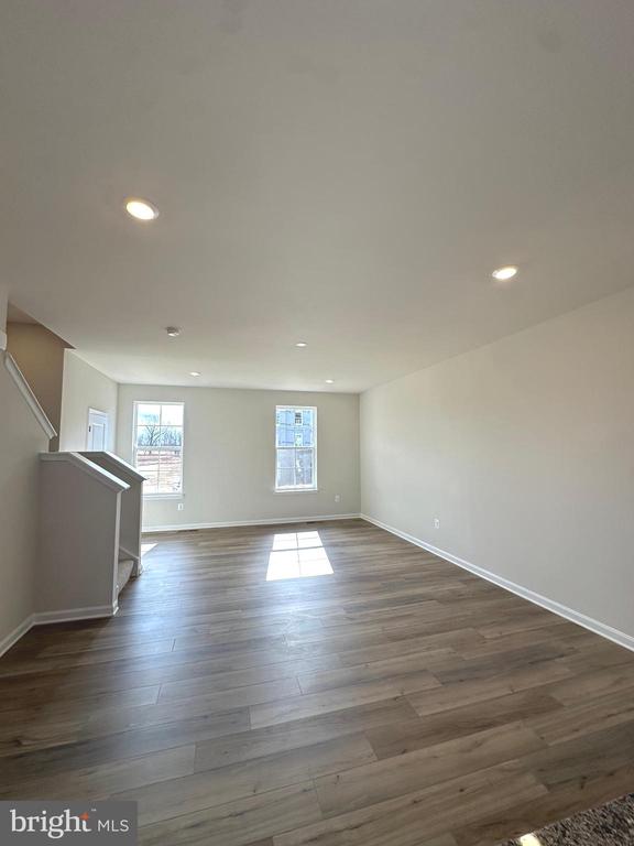 481 SEEBACK DRIVE