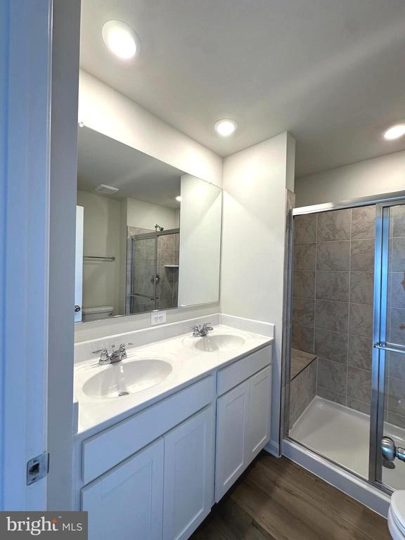 481 SEEBACK DRIVE