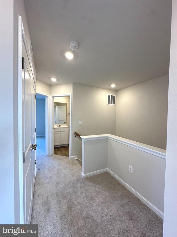 481 SEEBACK DRIVE