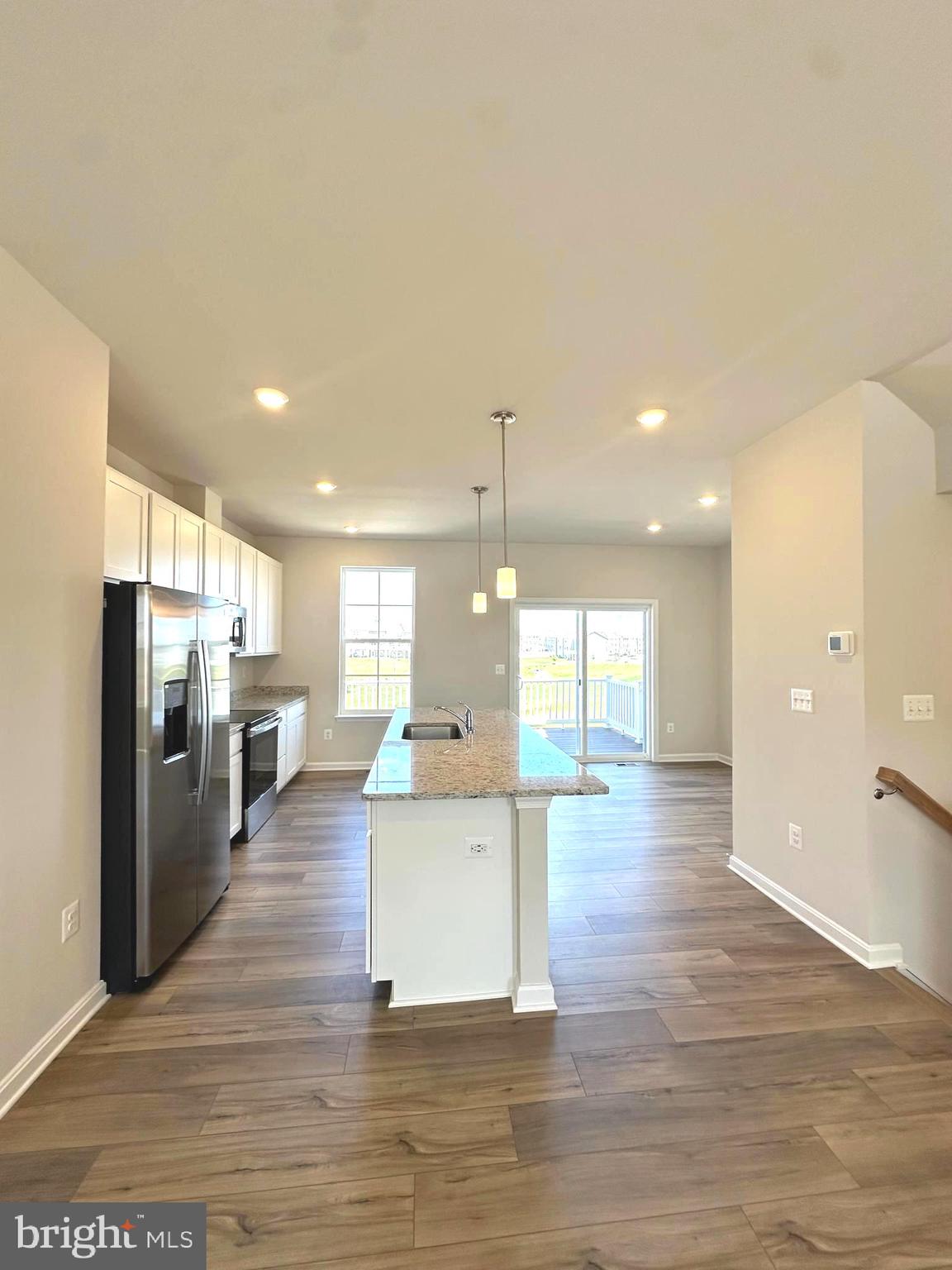 439 SEEBACK DRIVE 255 LANCASTER
