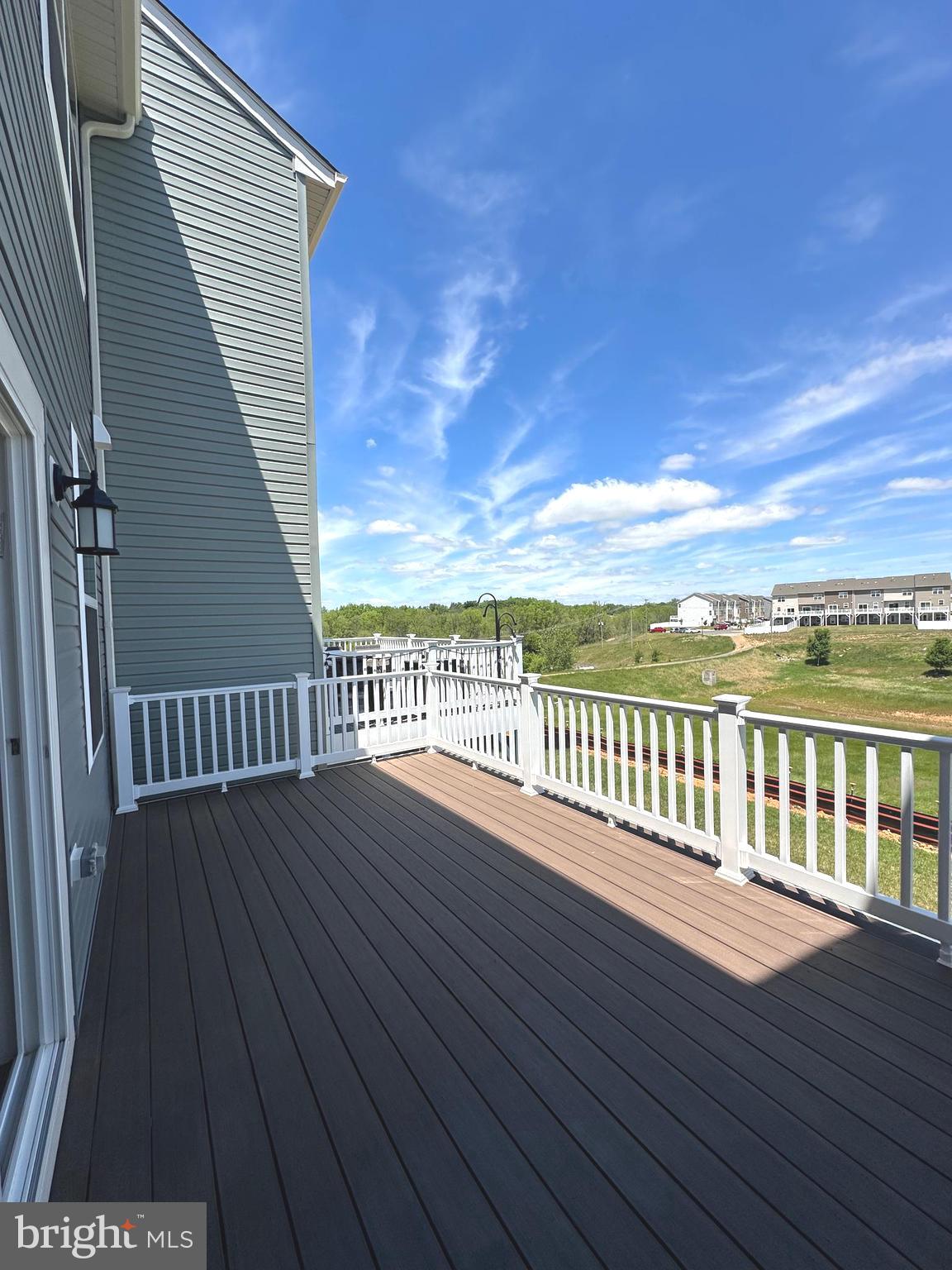 439 SEEBACK DRIVE 255 LANCASTER