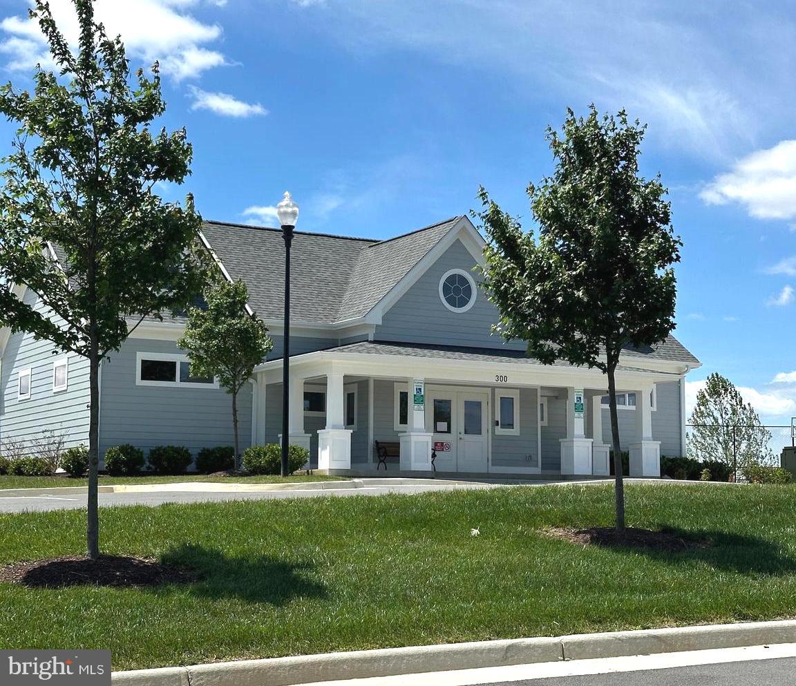 439 SEEBACK DRIVE 255 LANCASTER