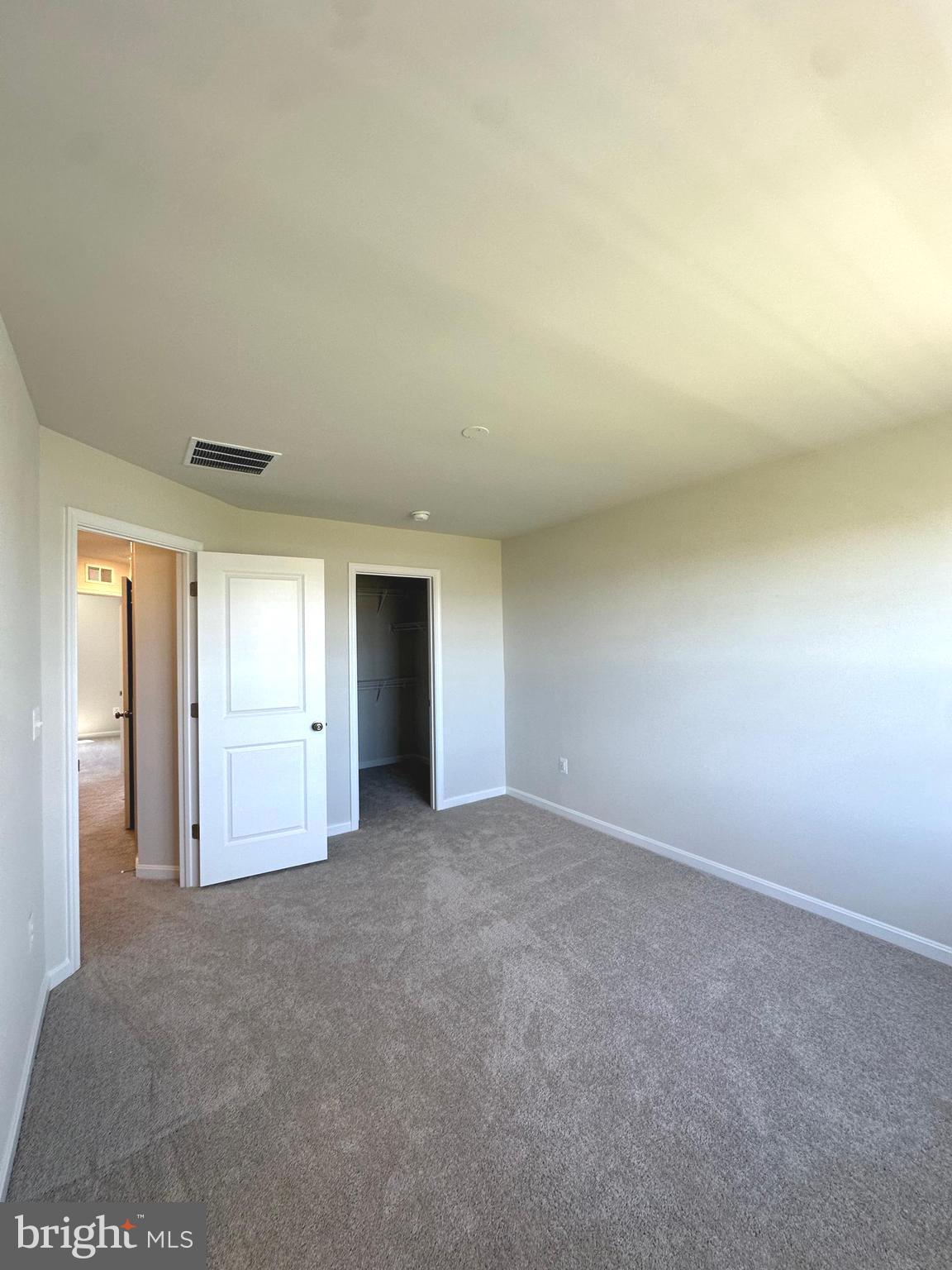 439 SEEBACK DRIVE 255 LANCASTER