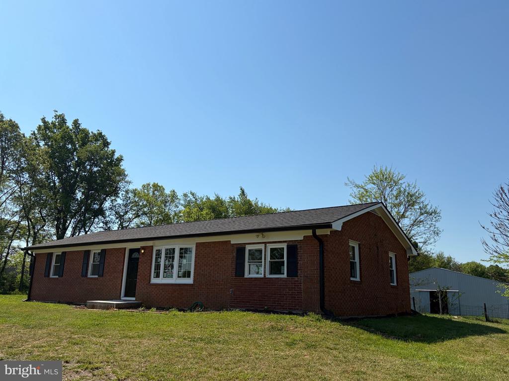1381 LEETOWN ROAD