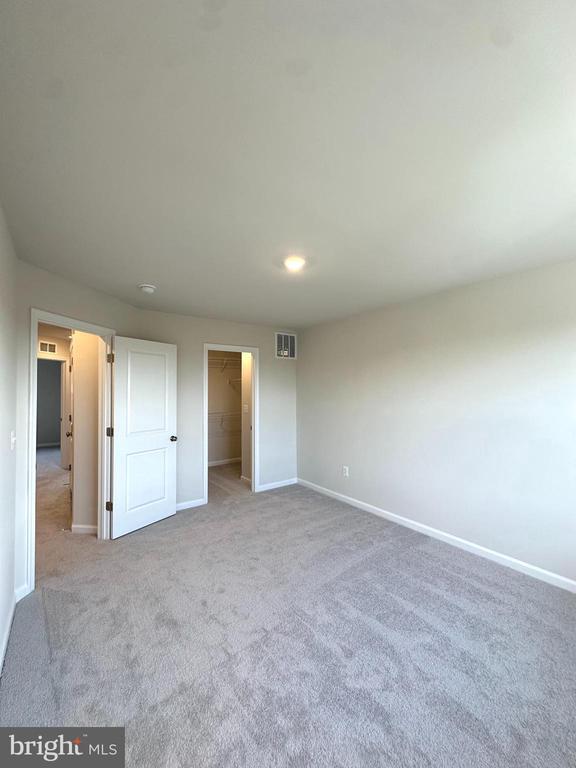 271 SWAN FIELD AVE
