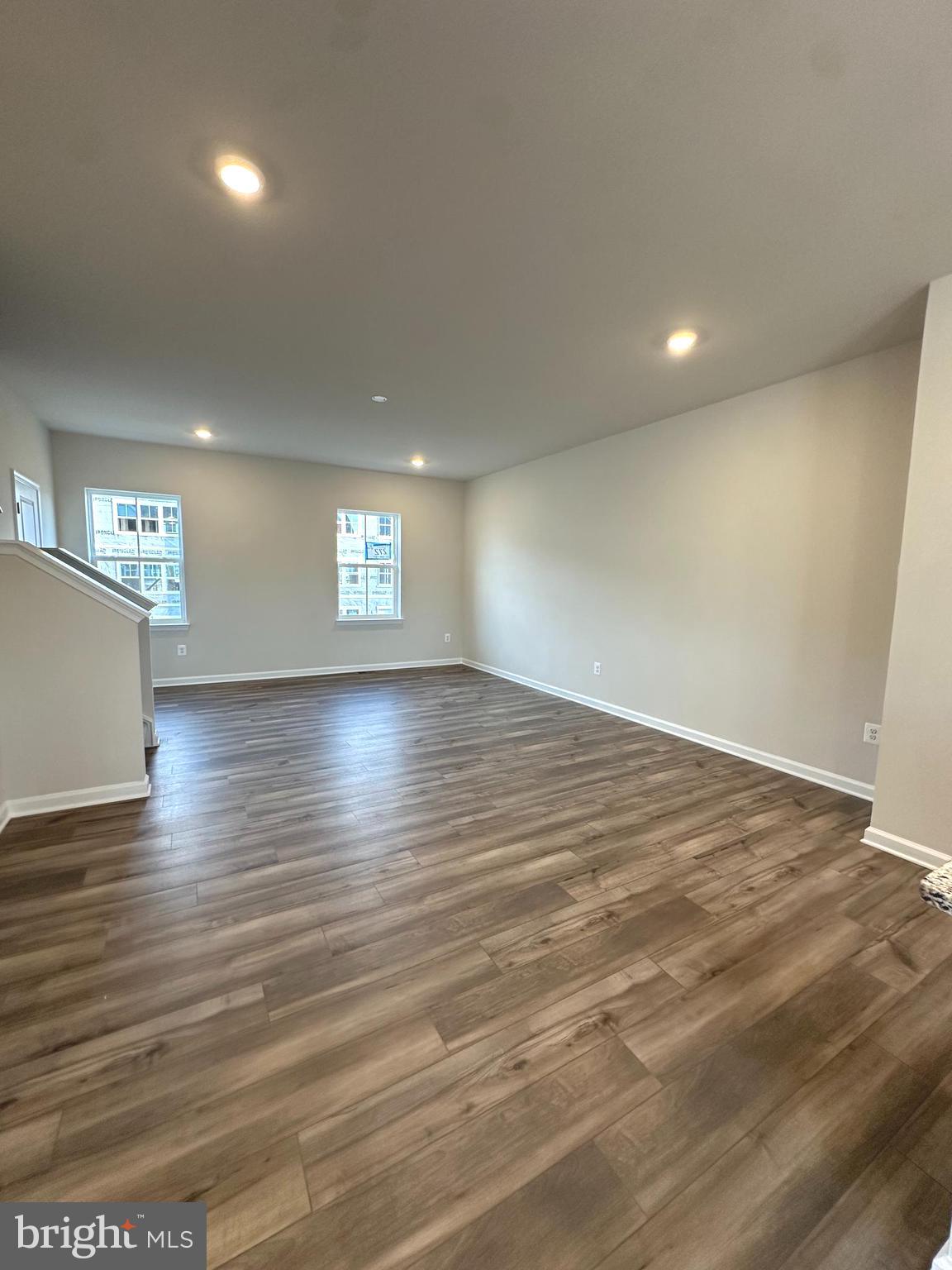 271 SWAN FIELD AVE