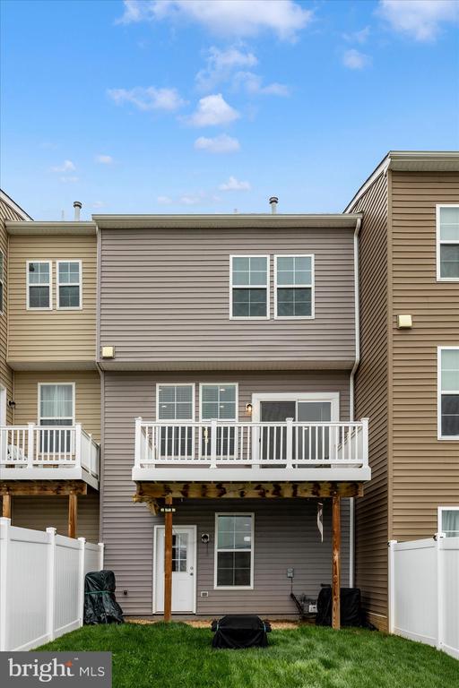 205 UNION RIDGE DRIVE