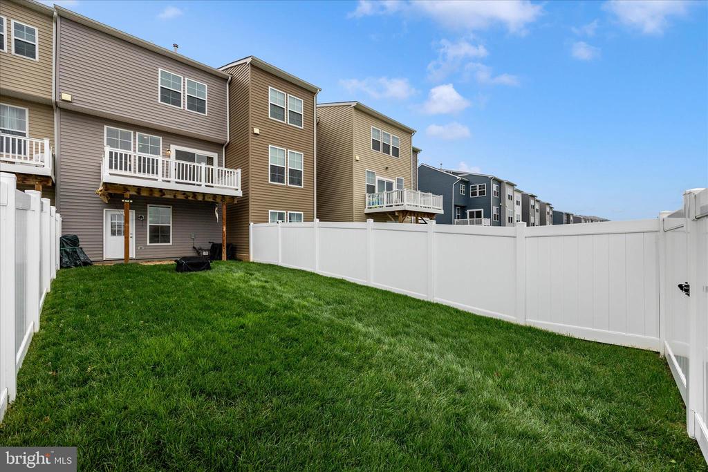 205 UNION RIDGE DRIVE