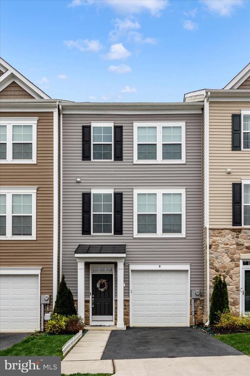 205 UNION RIDGE DRIVE