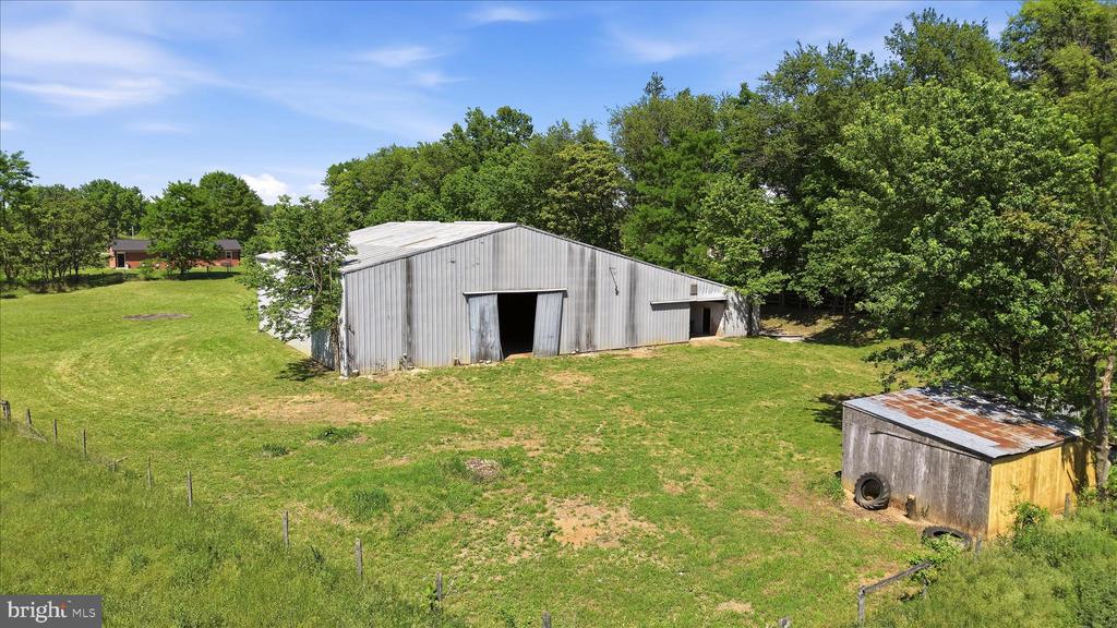 1381 LEETOWN ROAD
