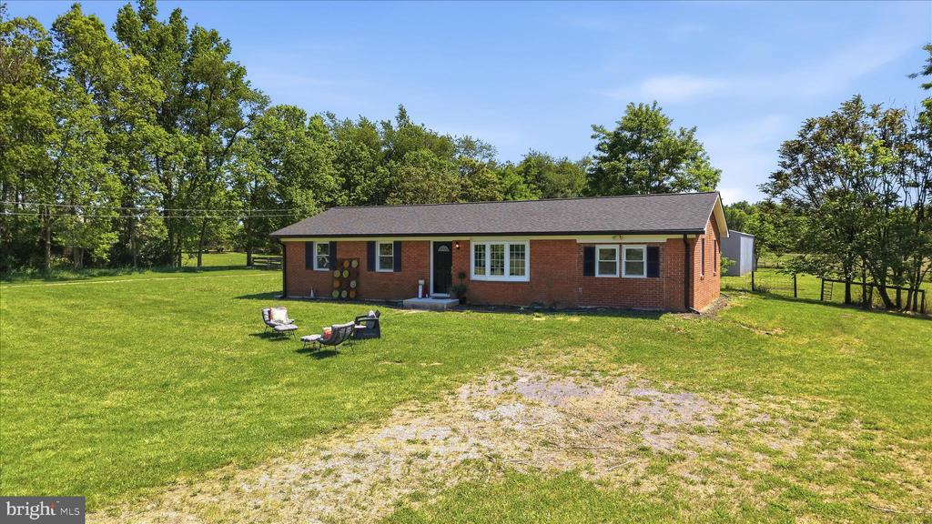 1381 LEETOWN ROAD