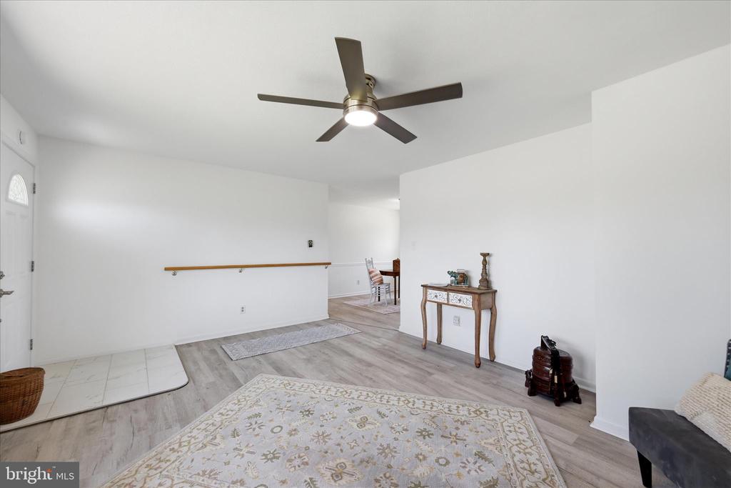1381 LEETOWN ROAD