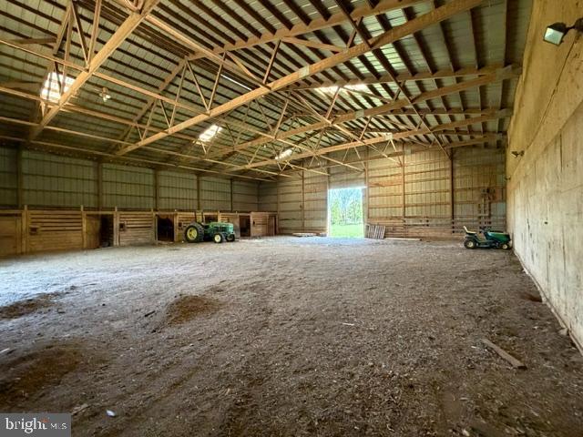 1381 LEETOWN ROAD