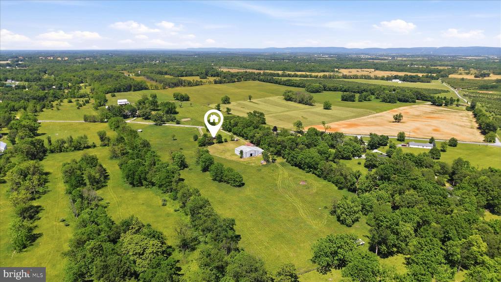 1381 LEETOWN ROAD