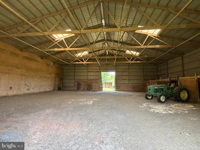 1381 LEETOWN ROAD