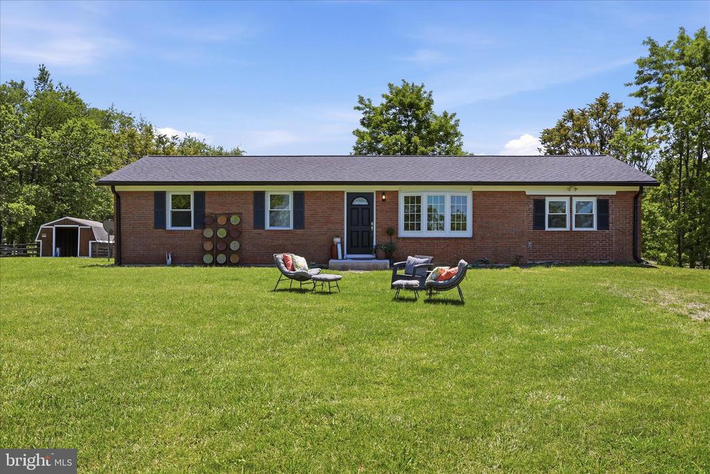 1381 LEETOWN ROAD