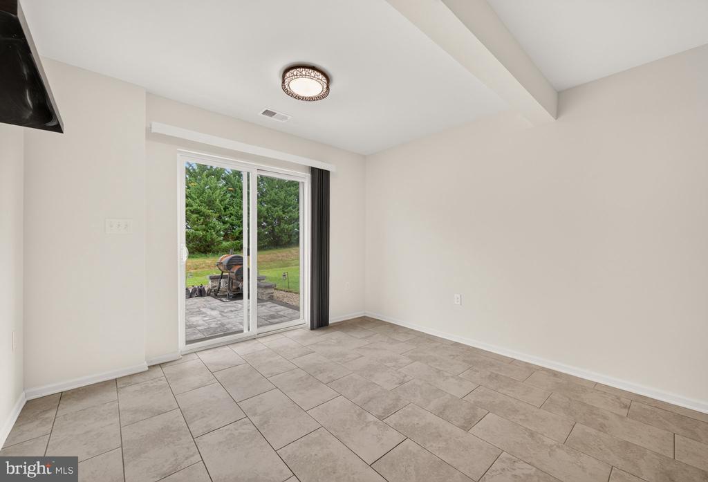 564 THUMPER DRIVE