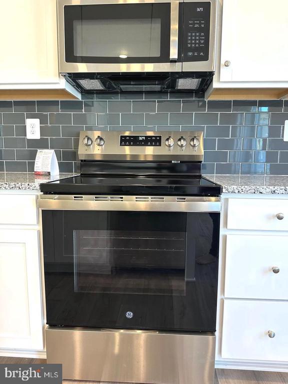 324 WATERCOURSE DR.