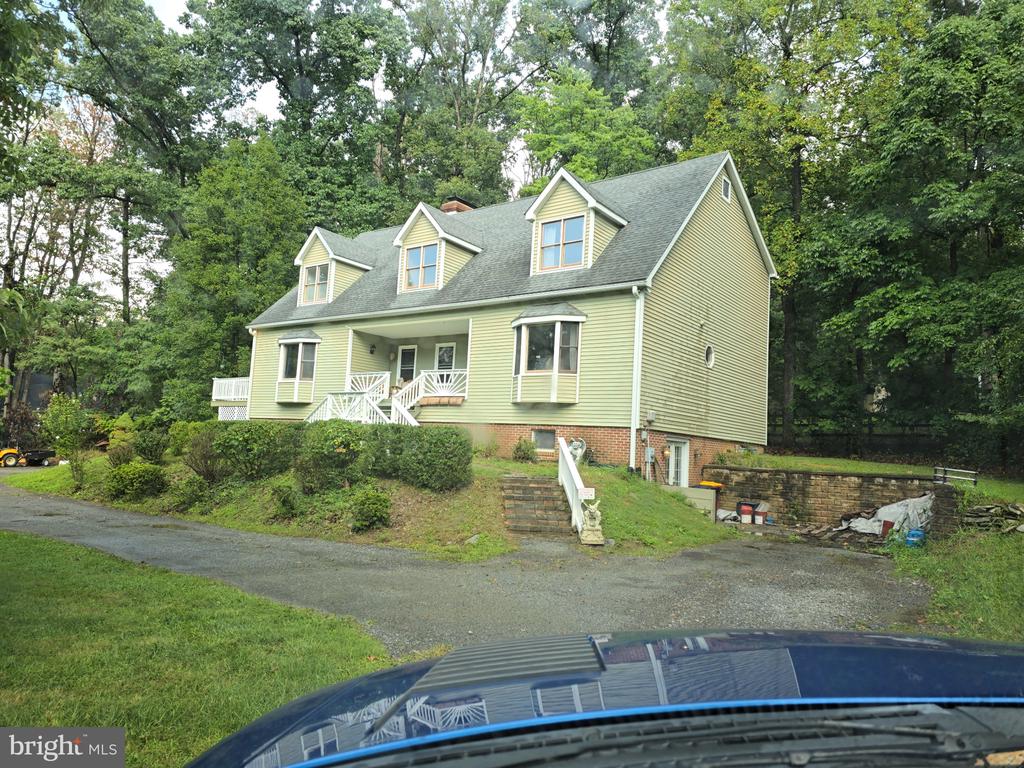 127 127 COOL GLEN CIRCLE