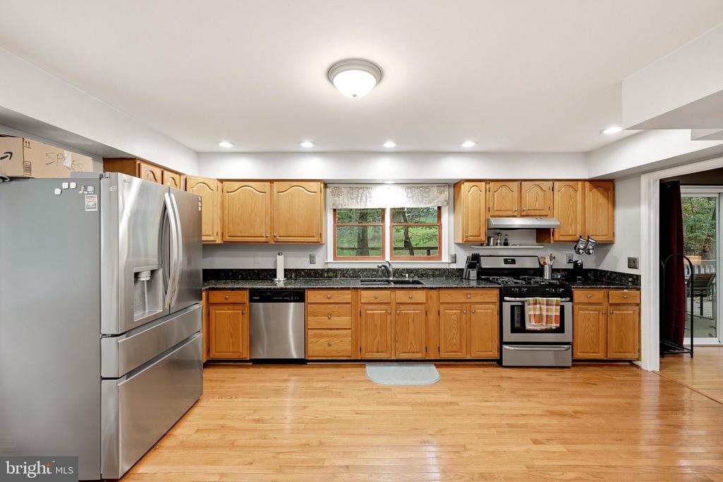 127 127 COOL GLEN CIRCLE