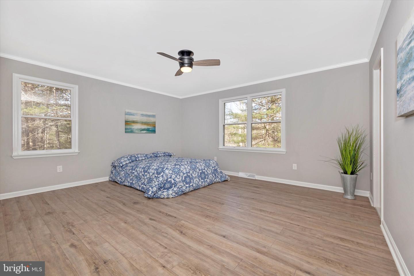 523 Weber LANE