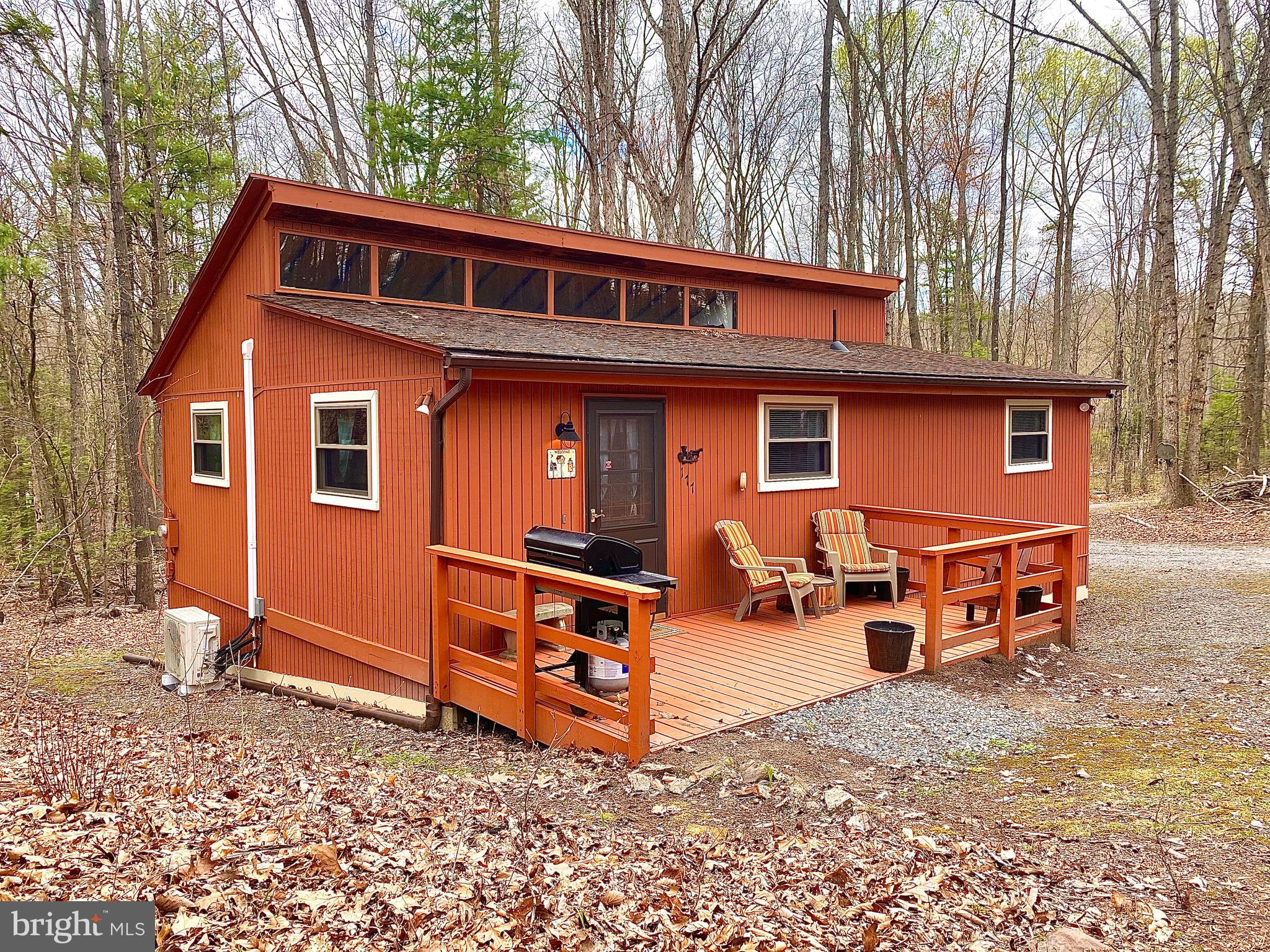 177 Equestrian Ln