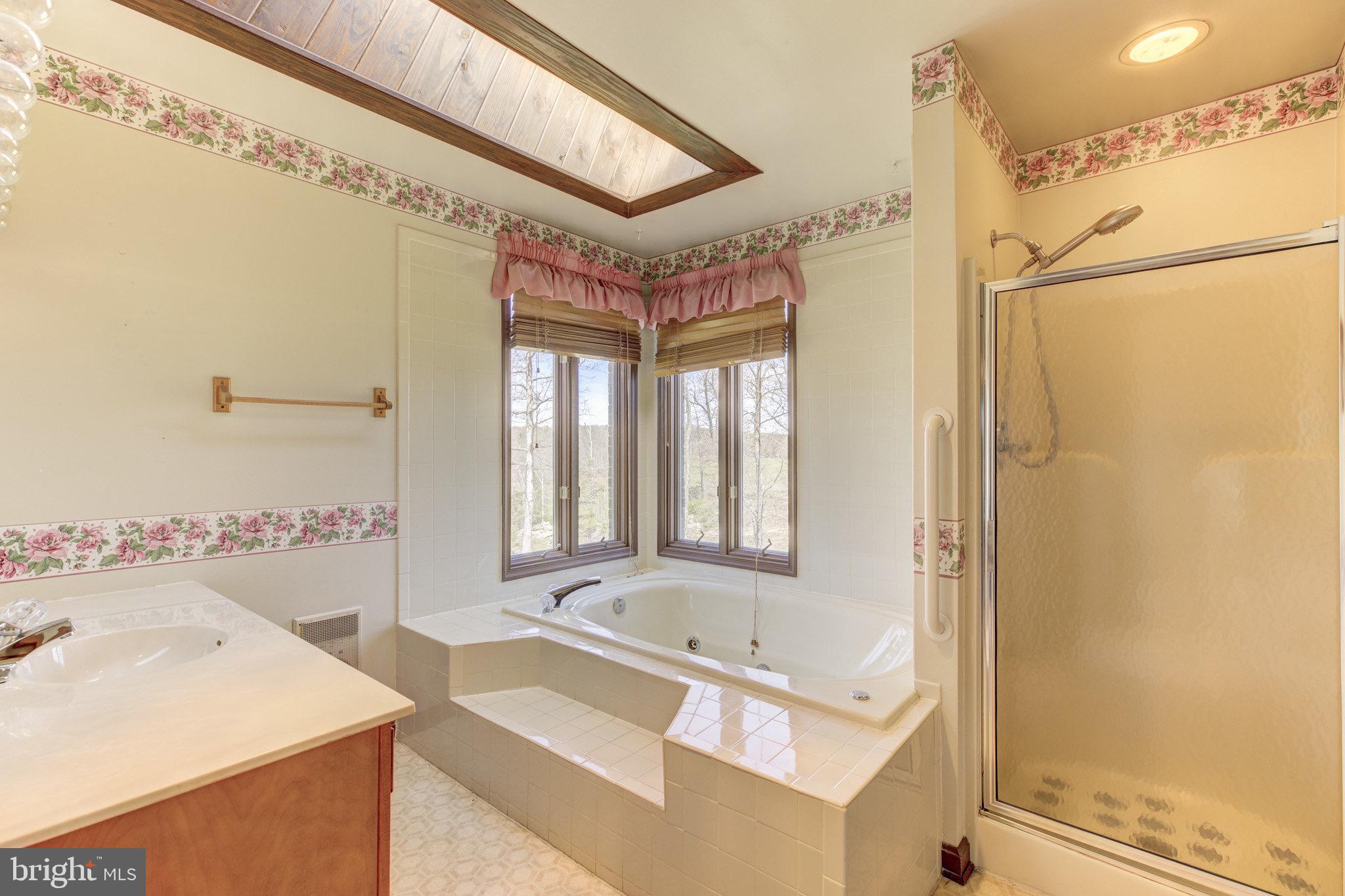 5248 Cherry Run Rd