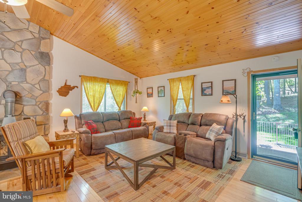 26 Old Mill Manor Pl
