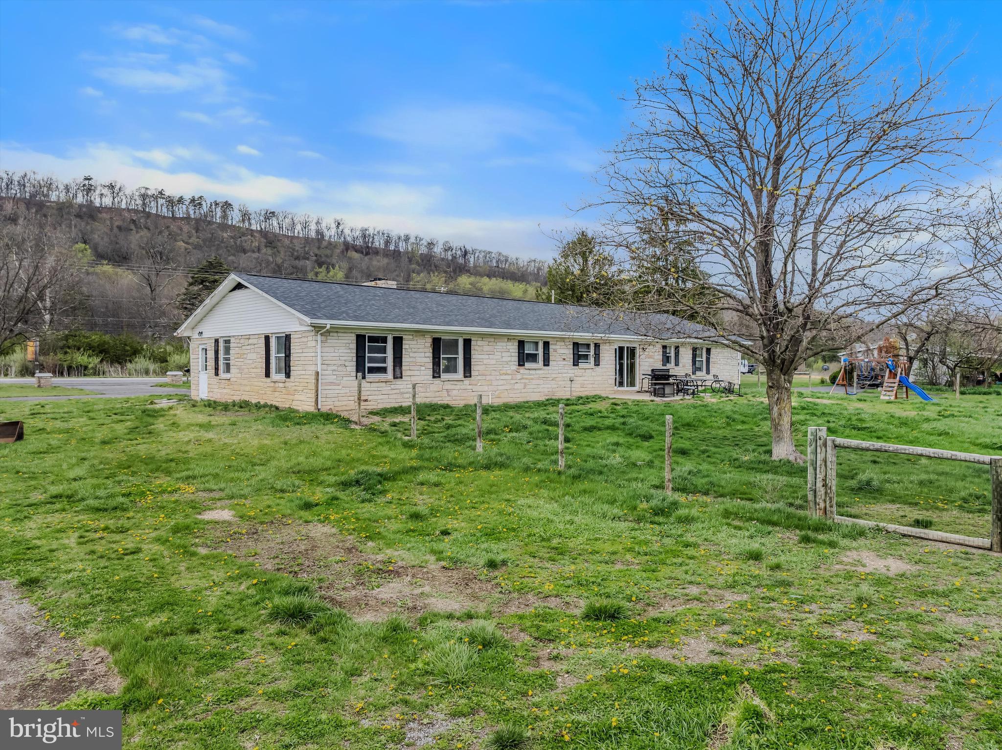 11195 VALLEY ROAD