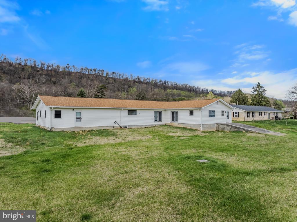 11223 VALLEY ROAD