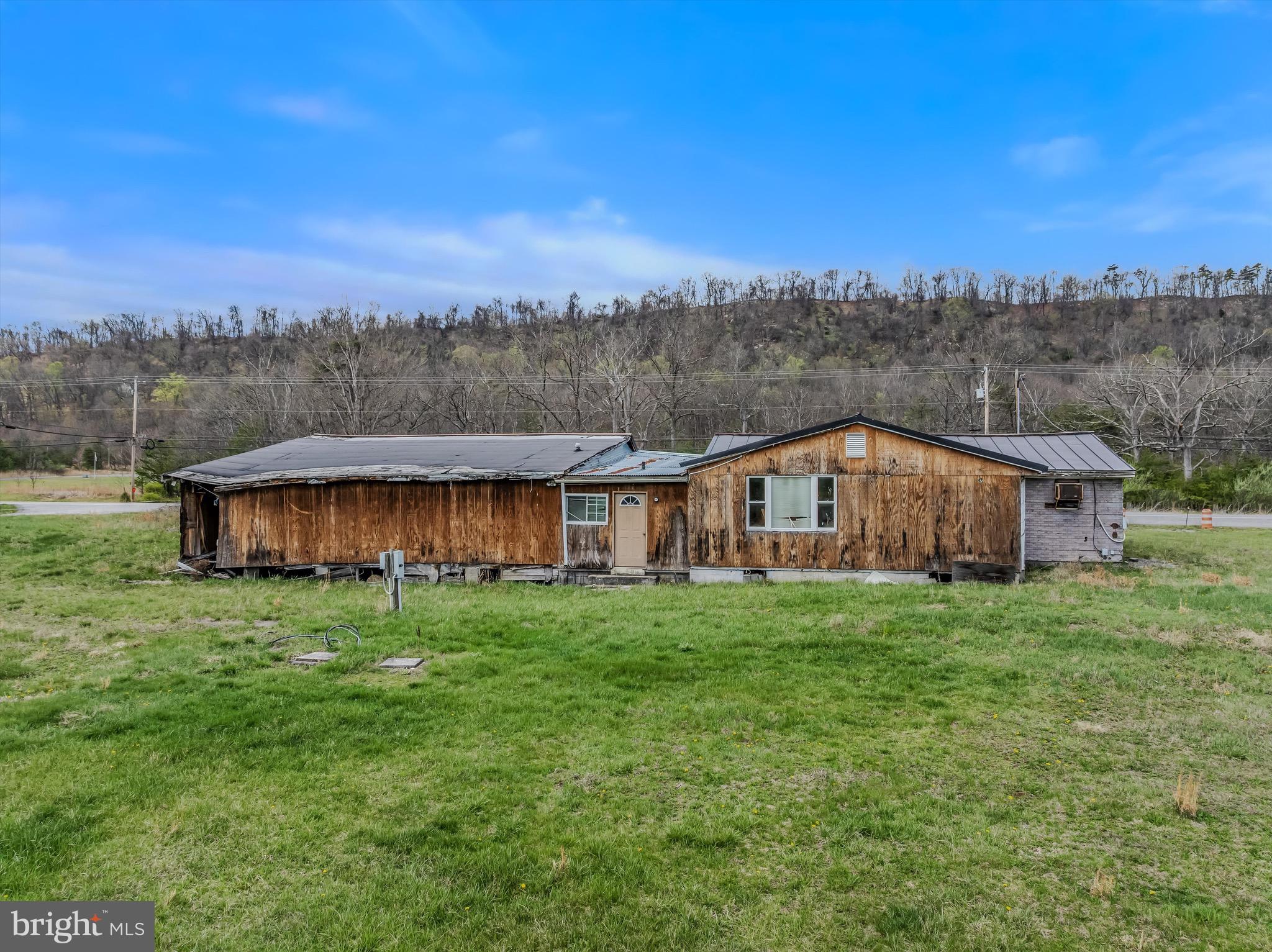 11249 VALLEY ROAD