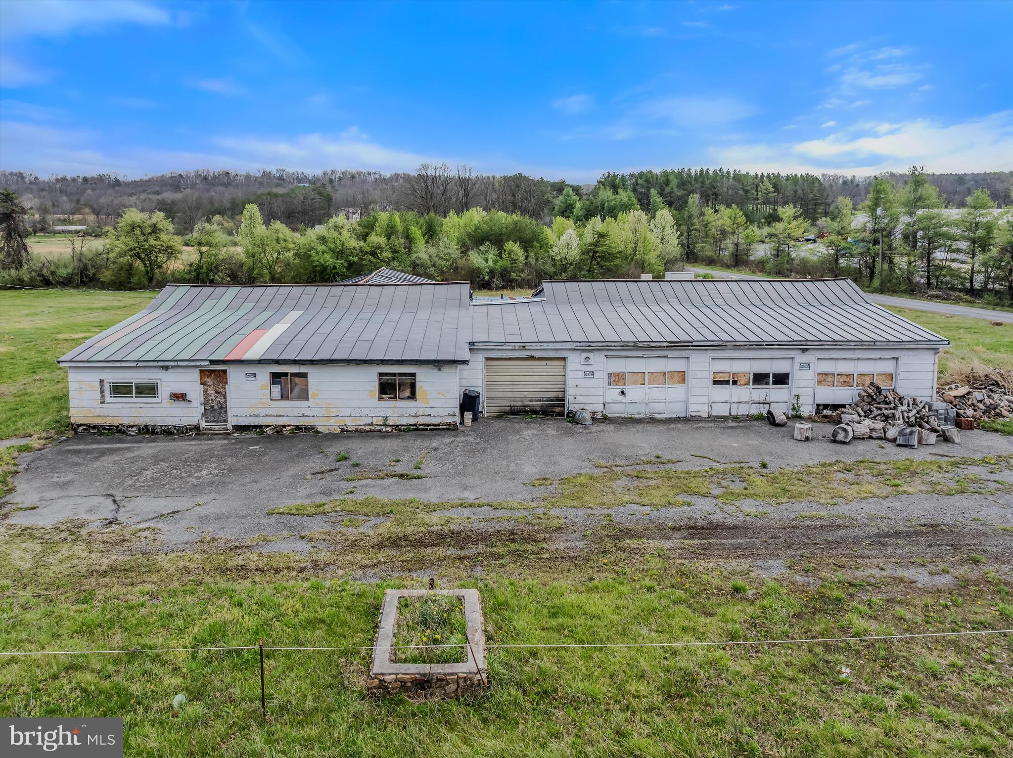 11249 VALLEY ROAD