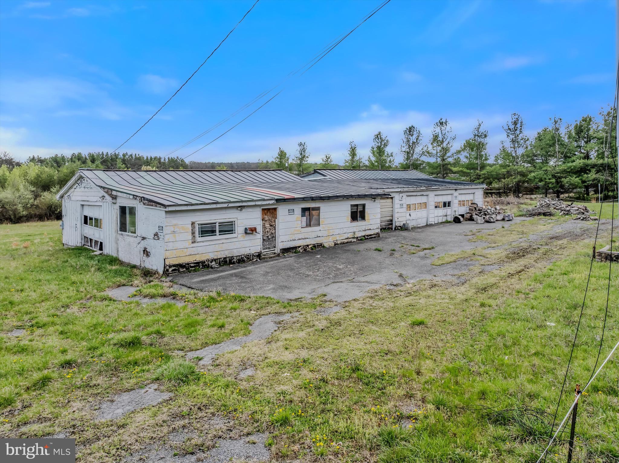 11249 VALLEY ROAD