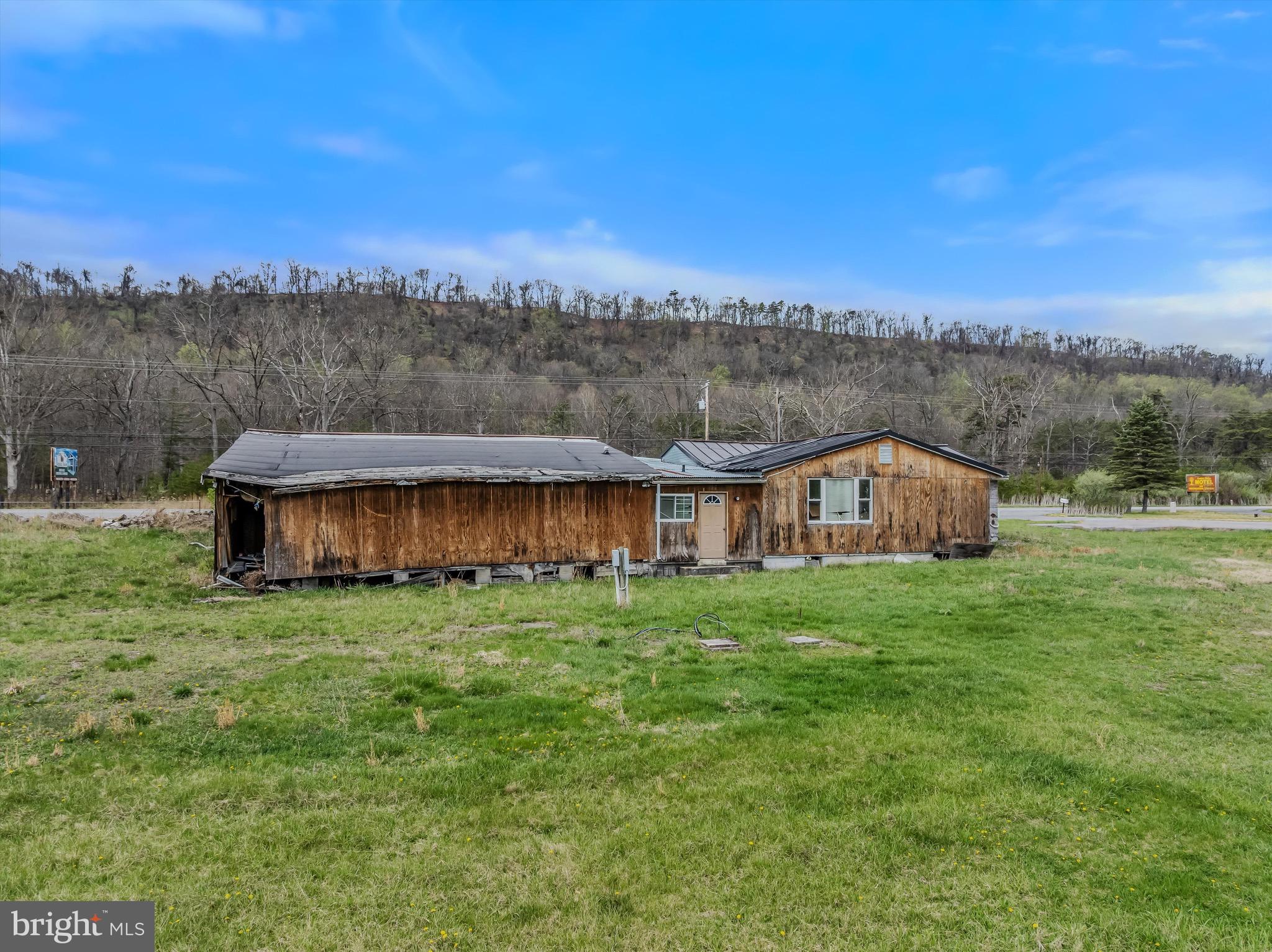 11249 VALLEY ROAD