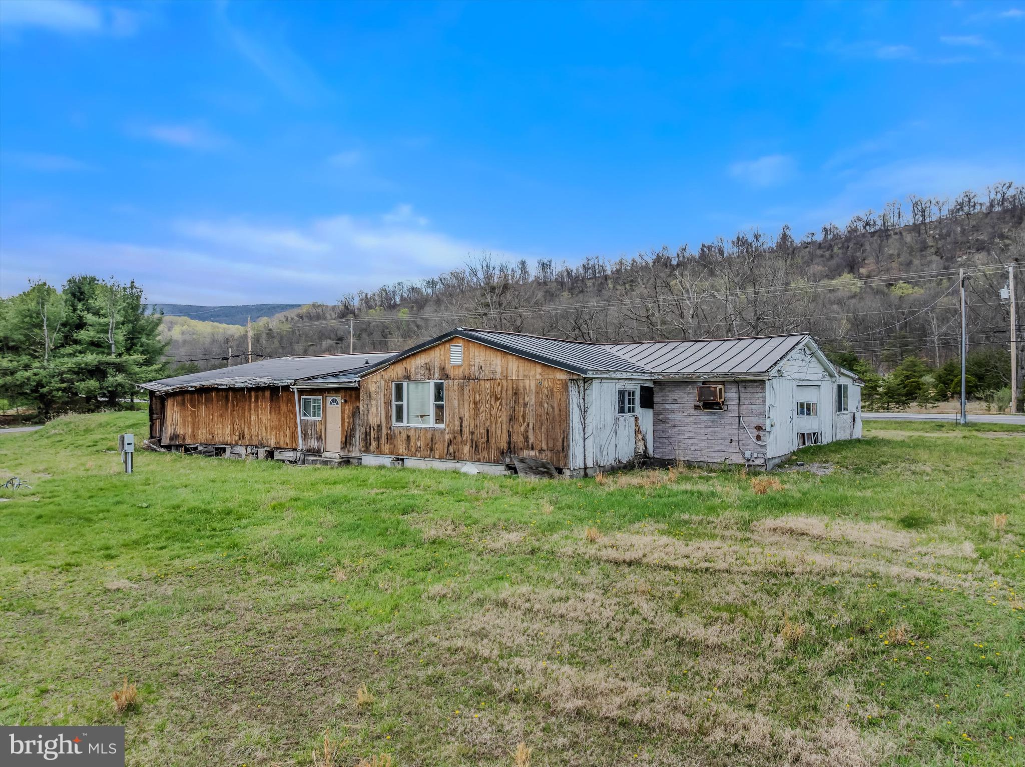 11249 VALLEY ROAD
