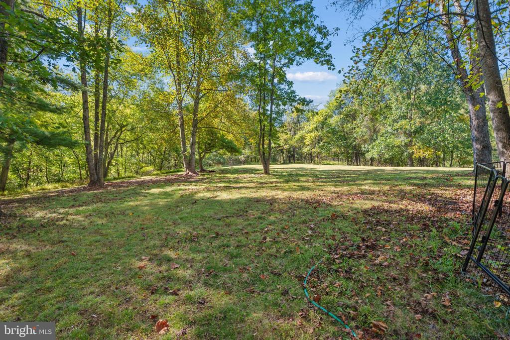 84 COTTONWOOD LANE