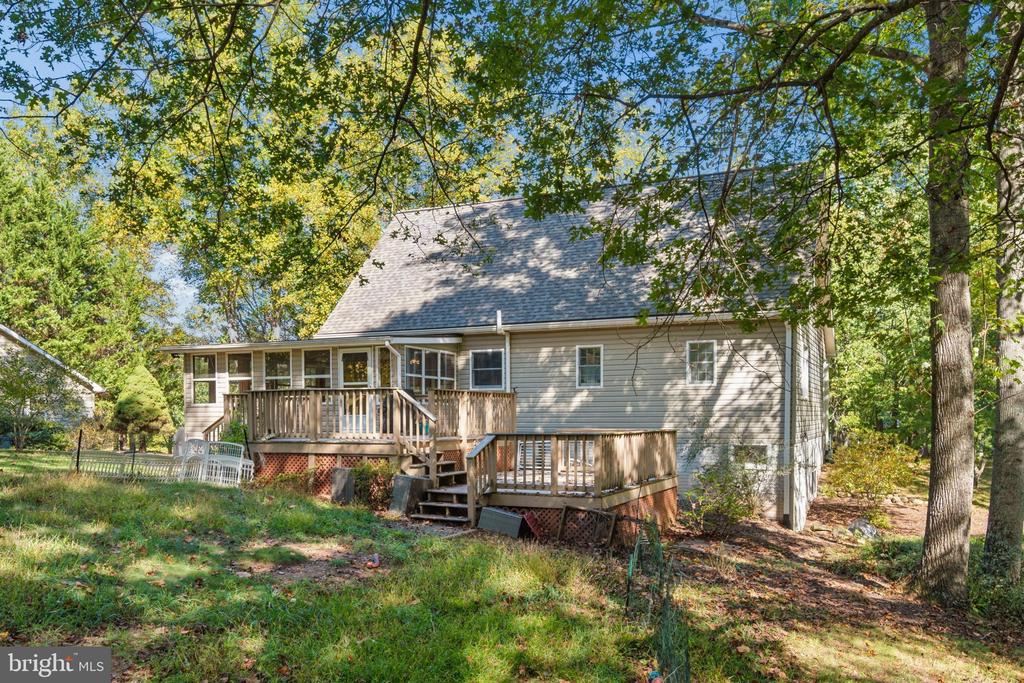 84 COTTONWOOD LANE