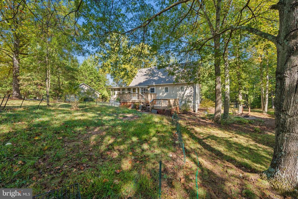 84 COTTONWOOD LANE