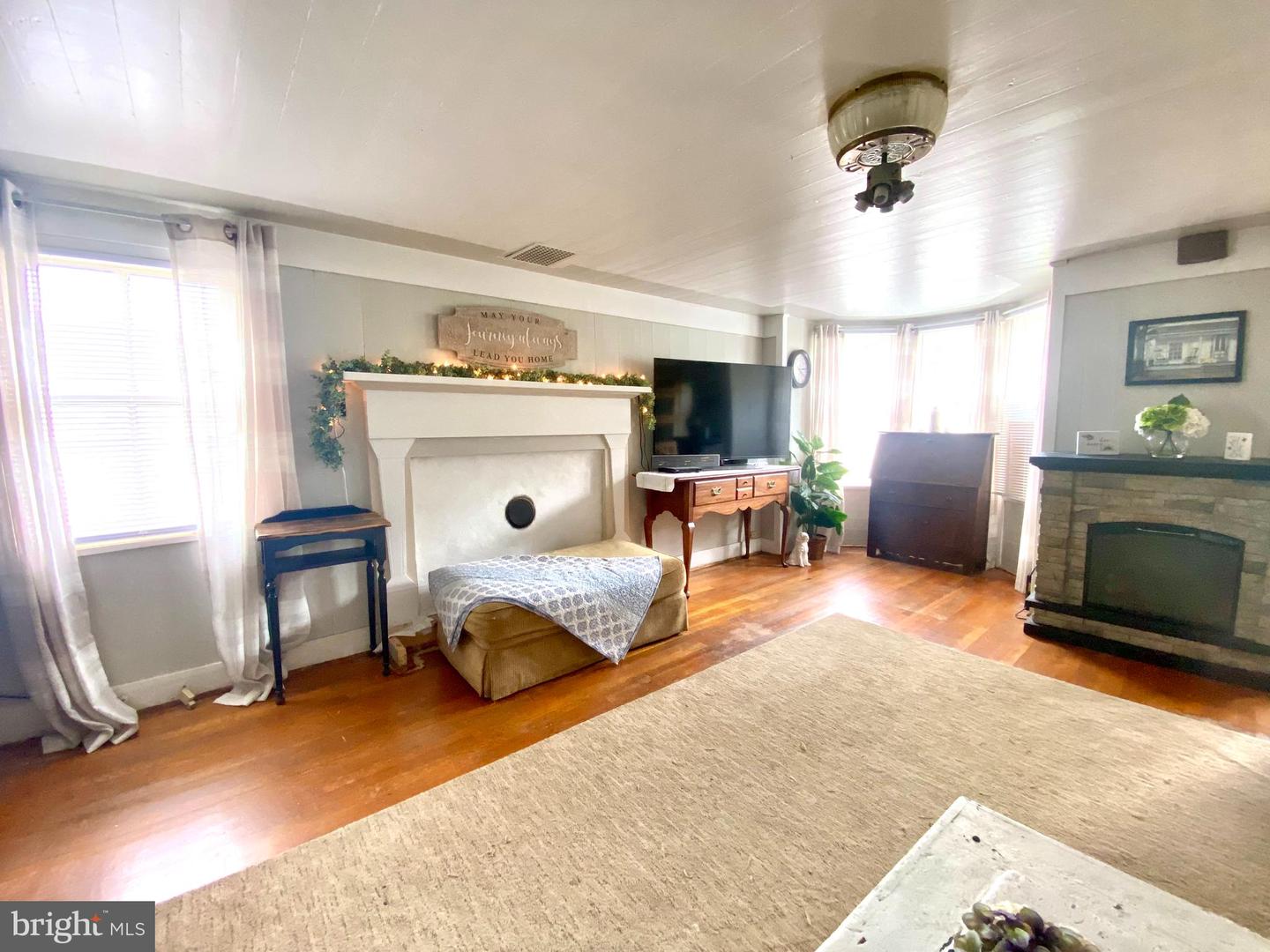 3935 Blue Gray TRAIL