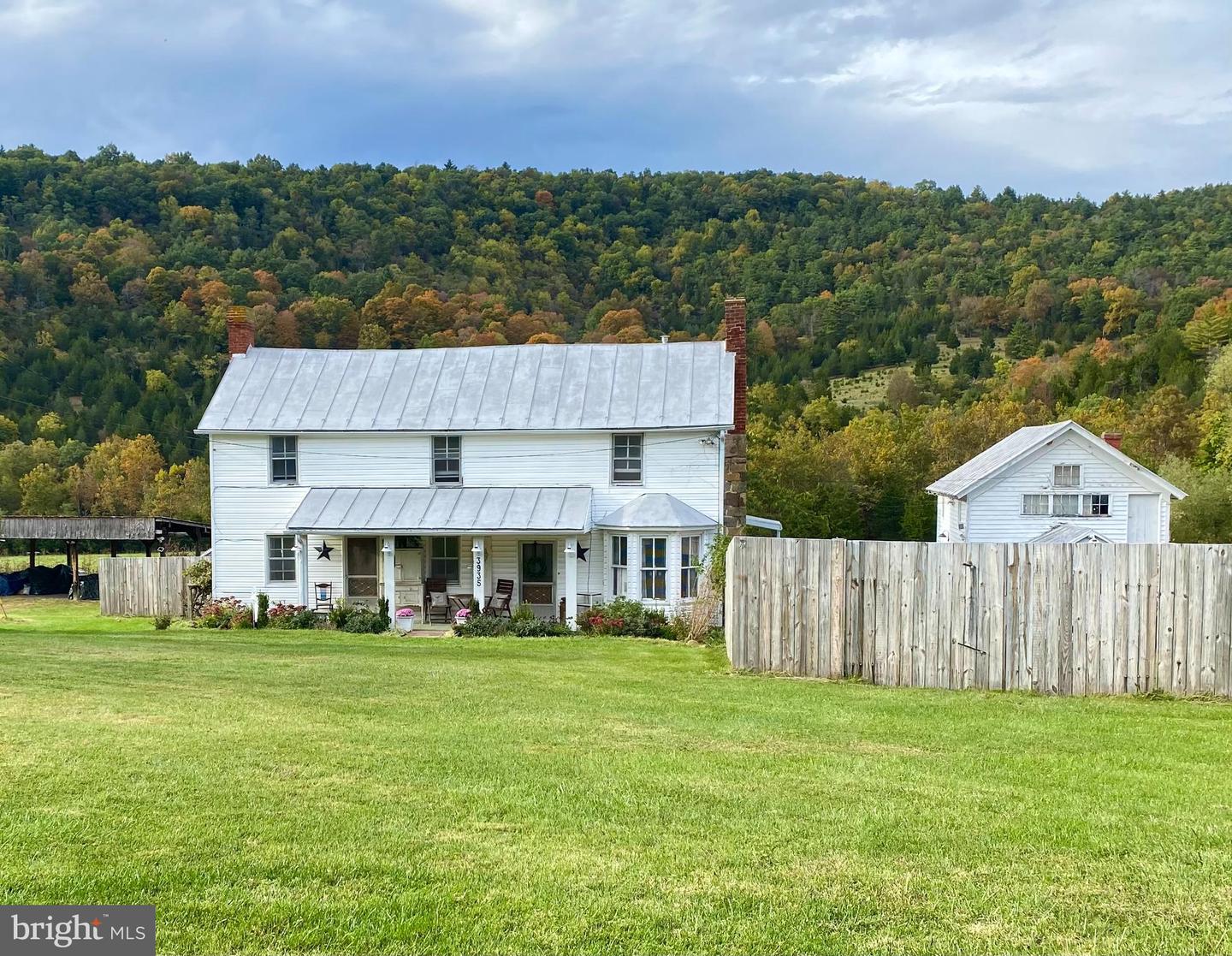 3935 Blue Gray TRAIL