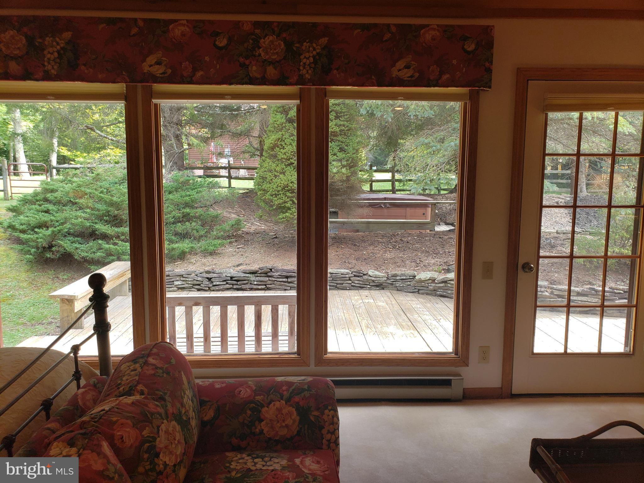2598 TIMBERLINE ROAD