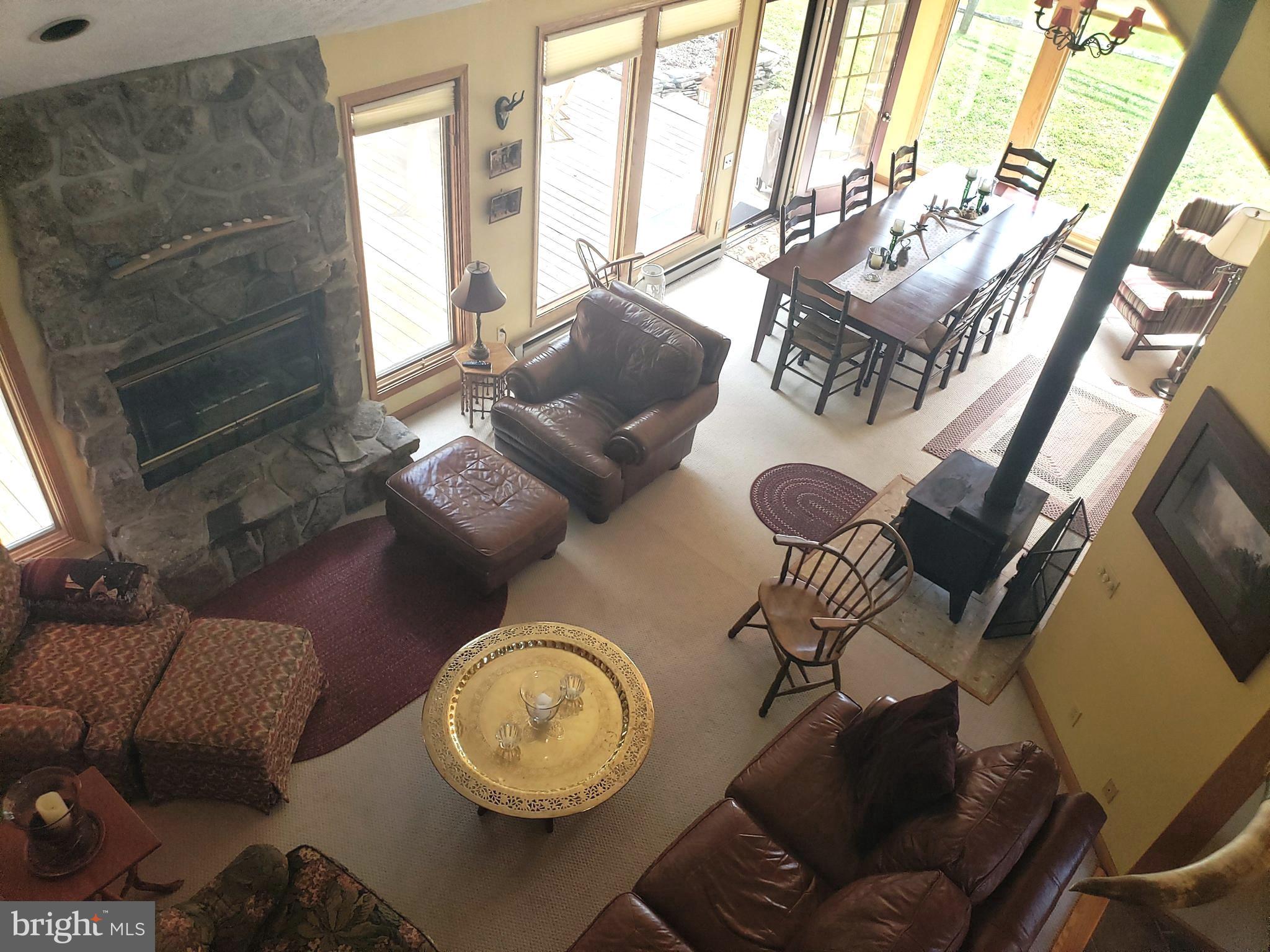 2598 TIMBERLINE ROAD