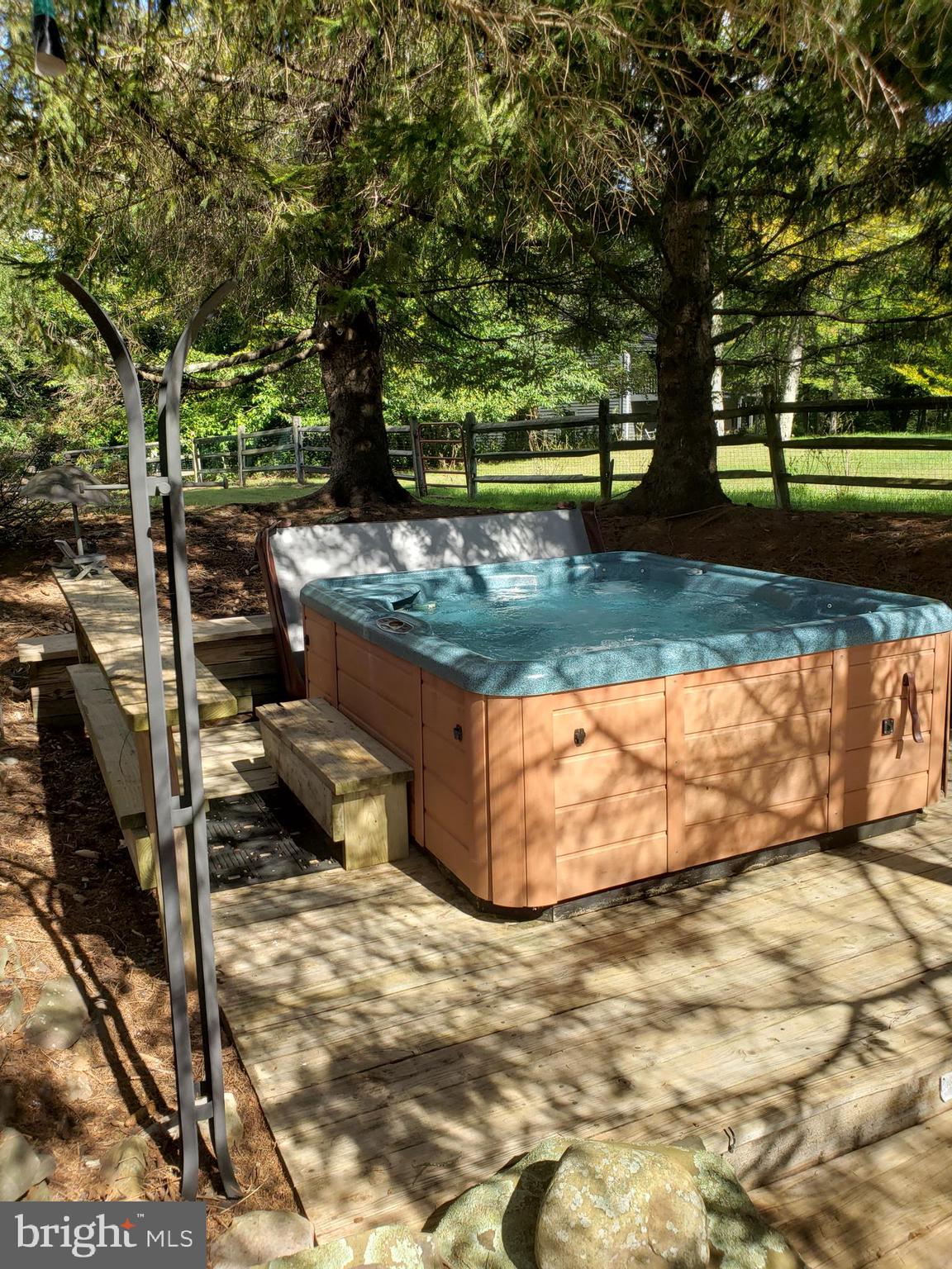2598 TIMBERLINE ROAD